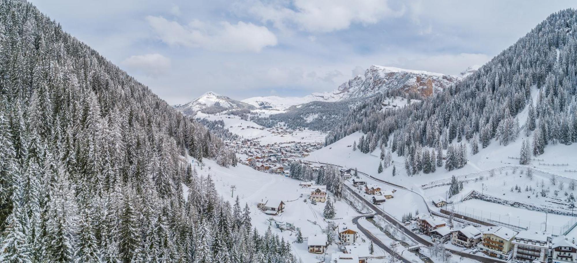 Garni La Grambla Otel Selva di Val Gardena Dış mekan fotoğraf