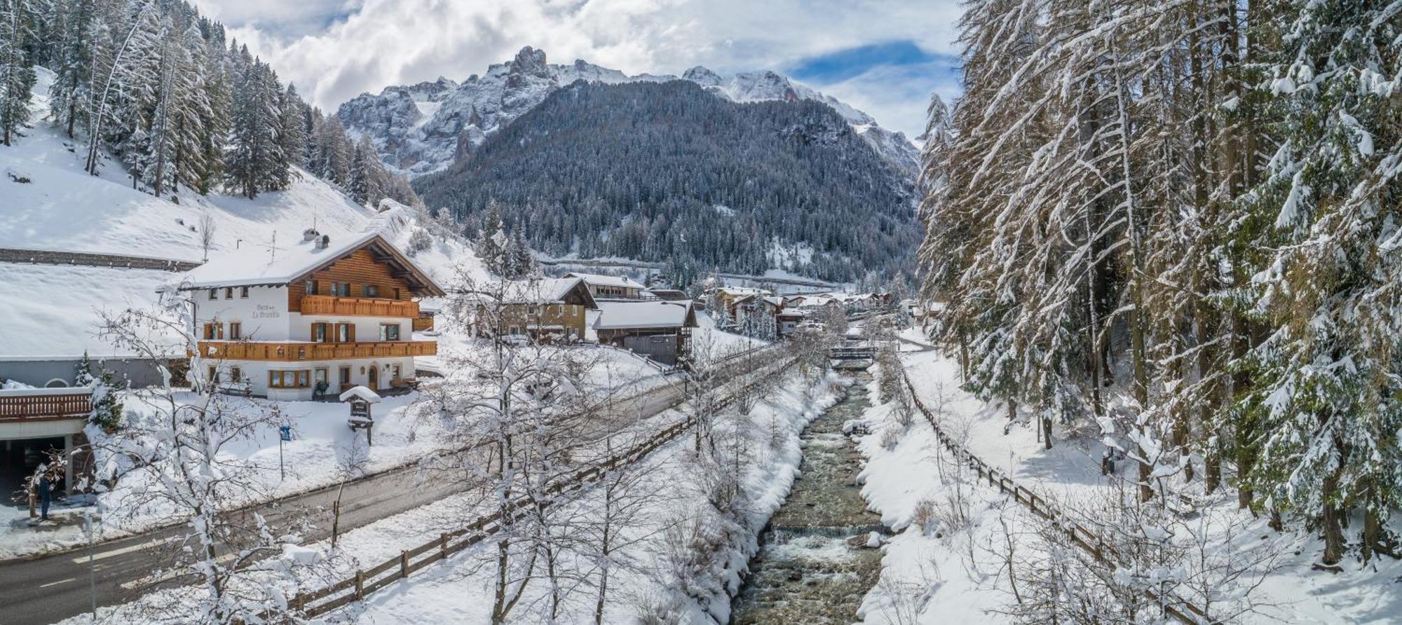 Garni La Grambla Otel Selva di Val Gardena Dış mekan fotoğraf