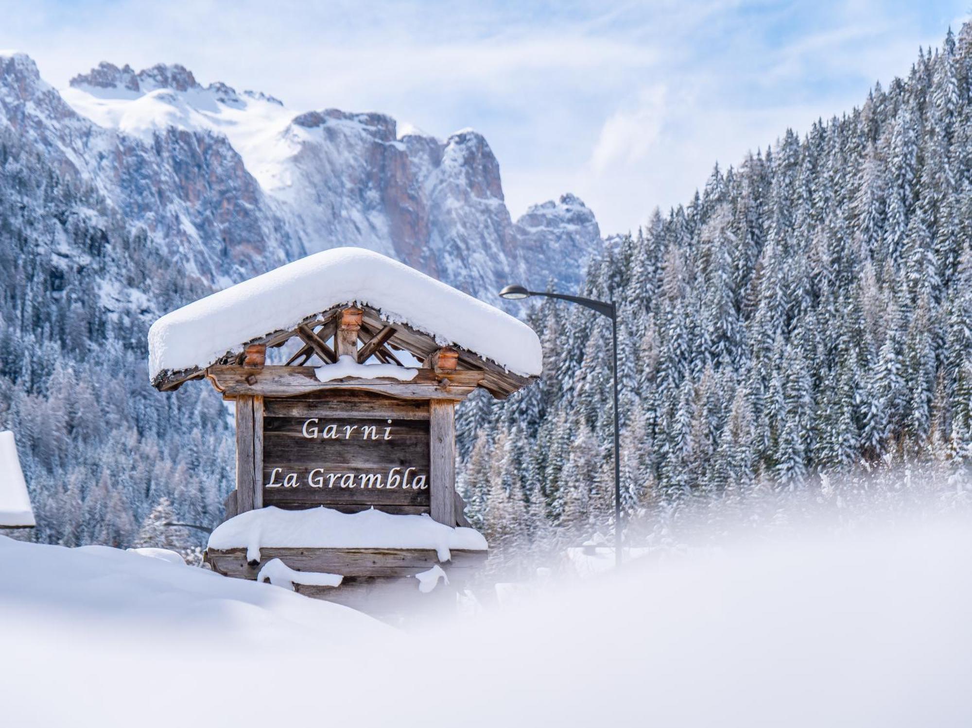 Garni La Grambla Otel Selva di Val Gardena Dış mekan fotoğraf