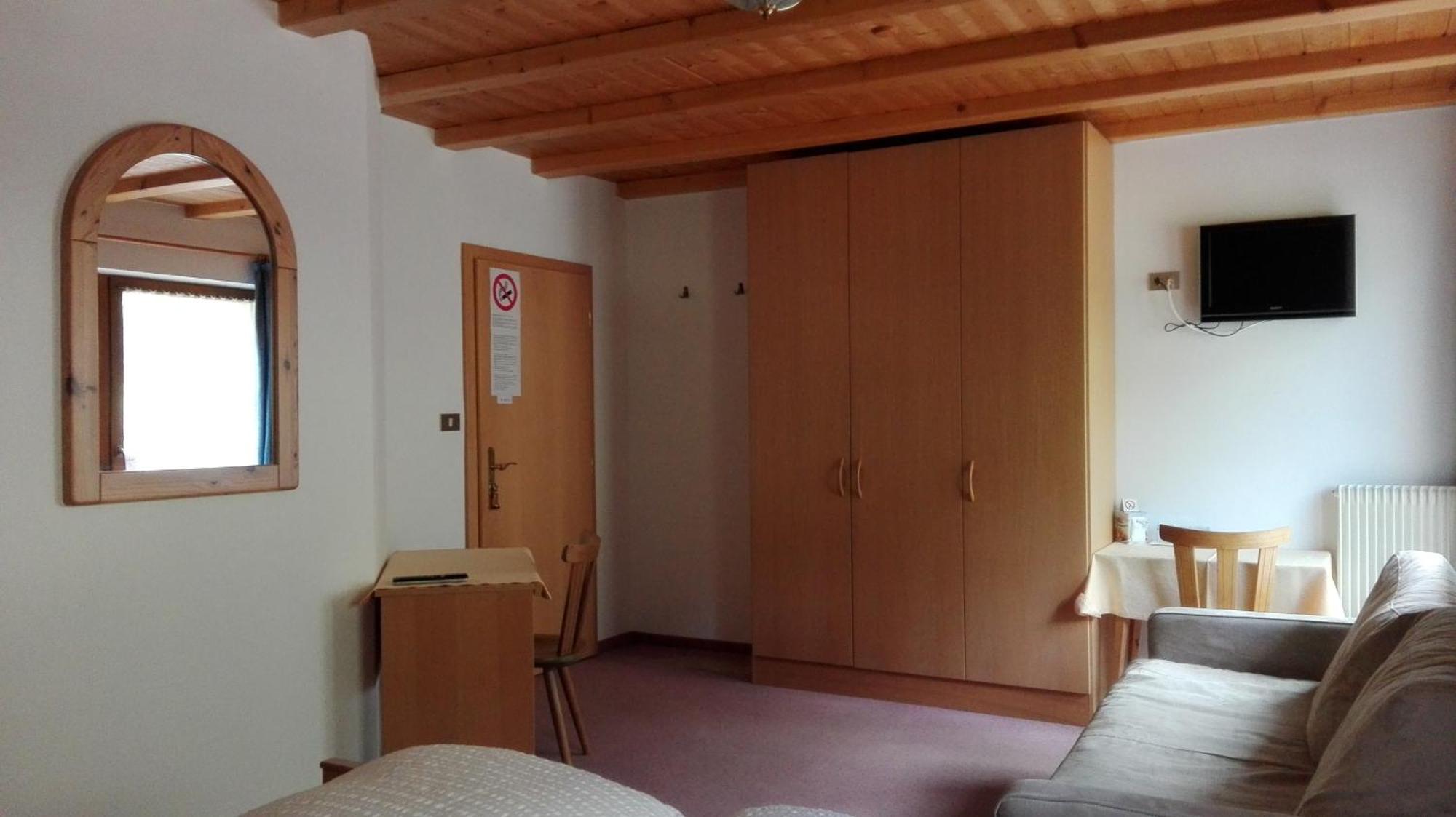 Garni La Grambla Otel Selva di Val Gardena Dış mekan fotoğraf