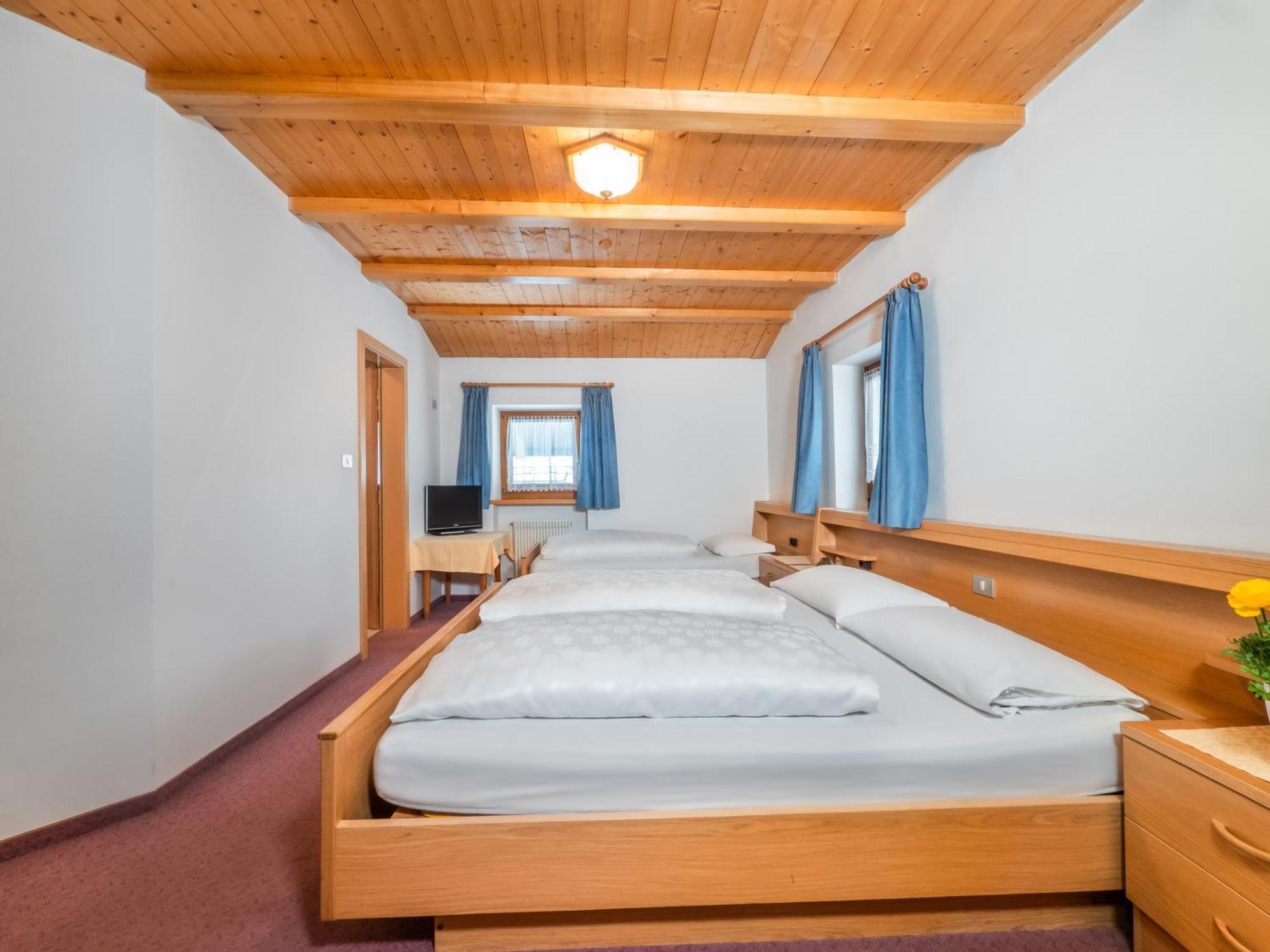 Garni La Grambla Otel Selva di Val Gardena Dış mekan fotoğraf